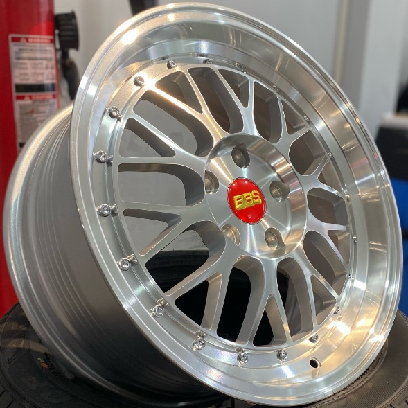 Velg Mobil Bbs Lm Ring 17 pcd 5X114 Lebar 75 Et 40 Warna Silver Polish Pelek R17 Bisa Buat Mobil CR-