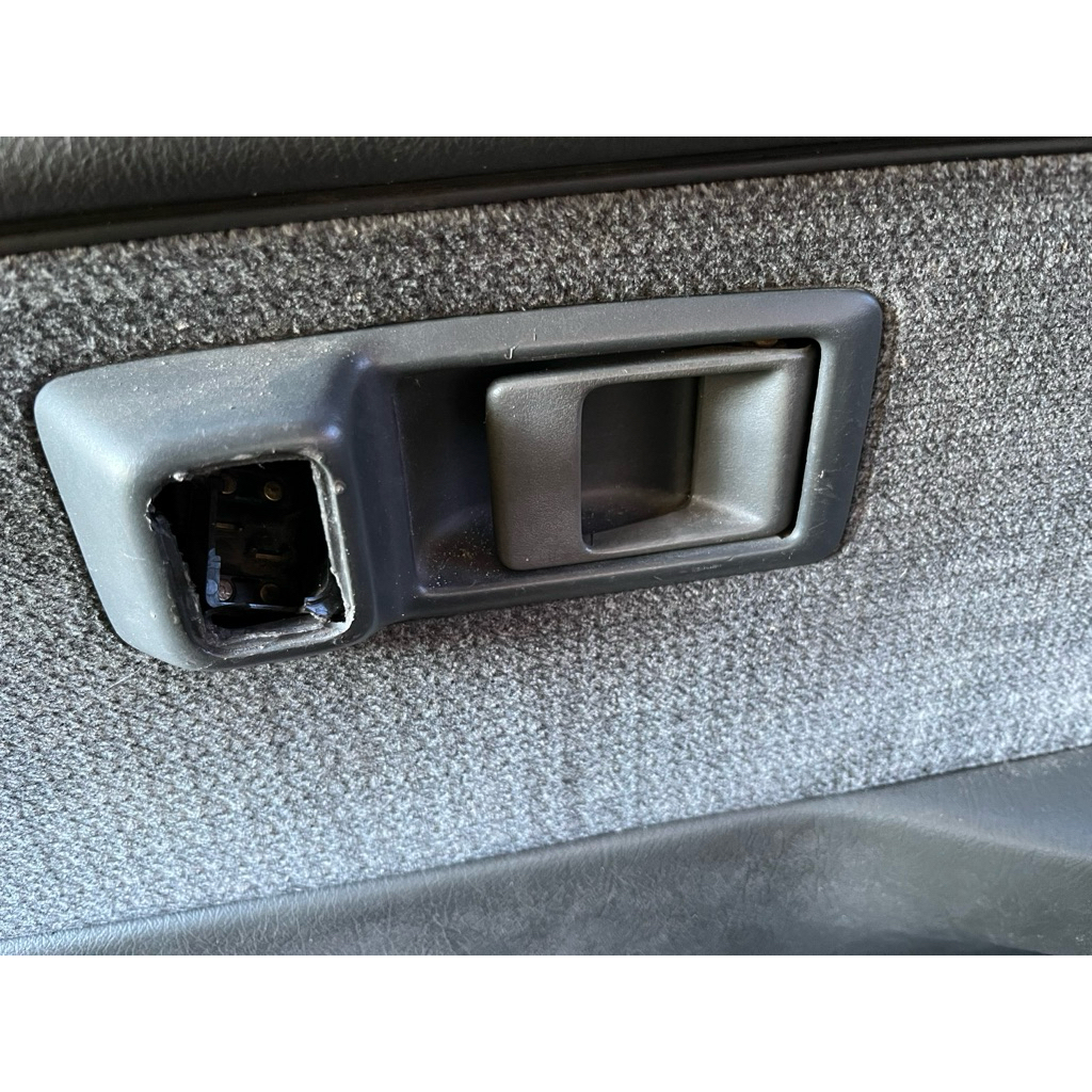 Handel Dalam Grand civic dan Cover