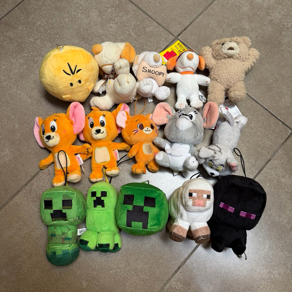[UPDATE 29 MEI] Random Keychain | snoopy woodstock ted tom jerry minecraft ganci gantungan kunci bon