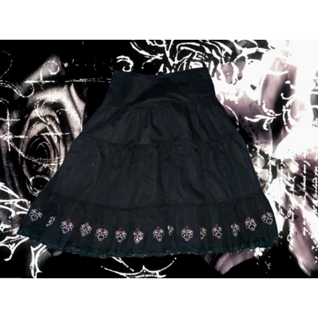 Thrift Rok ghotic y2k