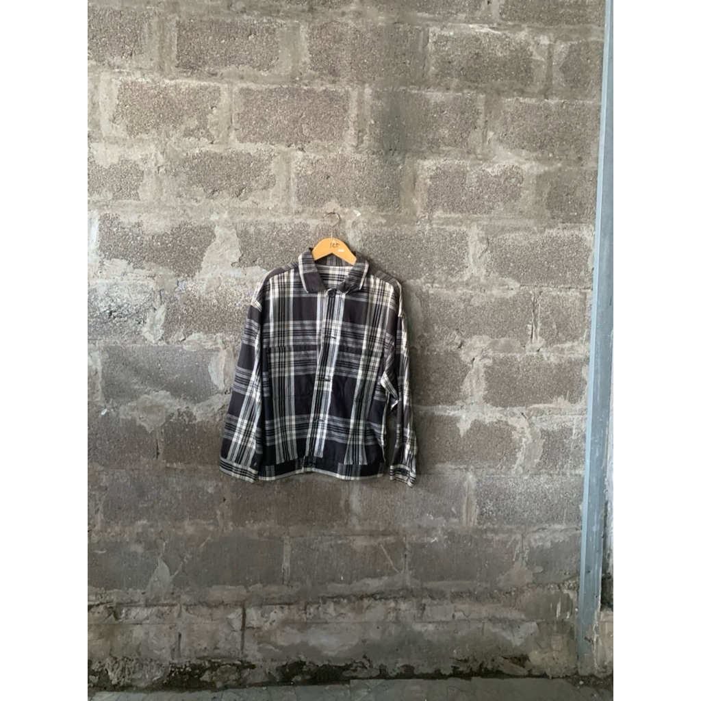 kemeja flanel GU