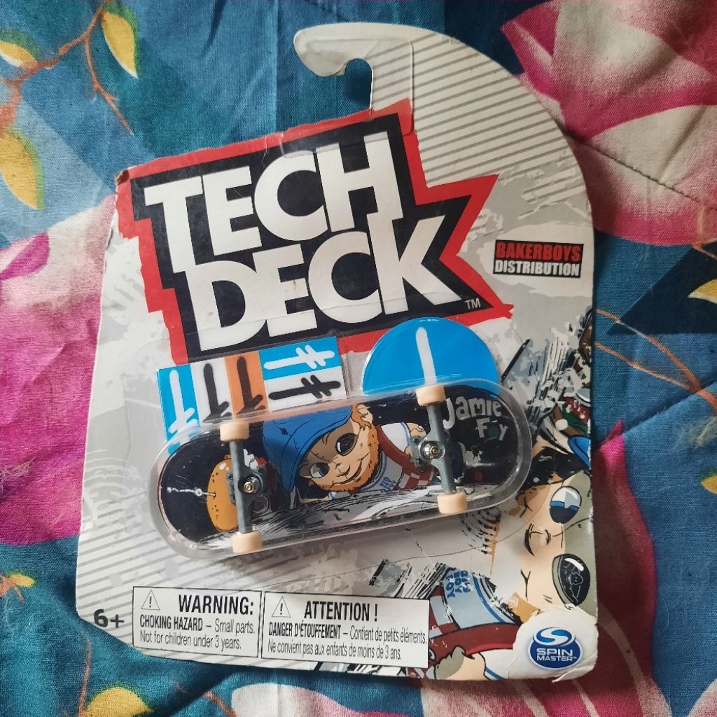 TECH DECK BAKER FAMIE FOY FINGERBOARD