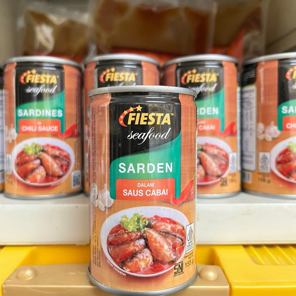 FIESTA SARDEN SAUS CABE IKAN MACKEREL MAKAREL SARDEN MAKAREL 155 GR 425 GR FIESTA IKAN SARDEN MAKARE
