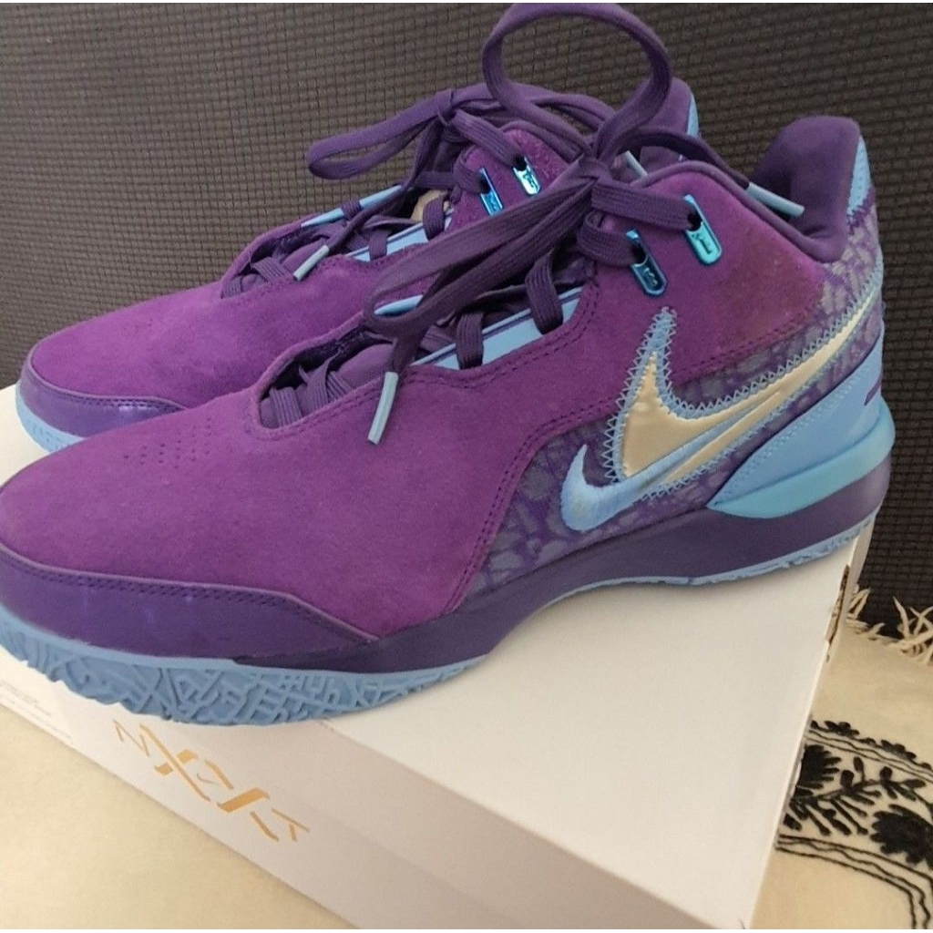Nike Lebron