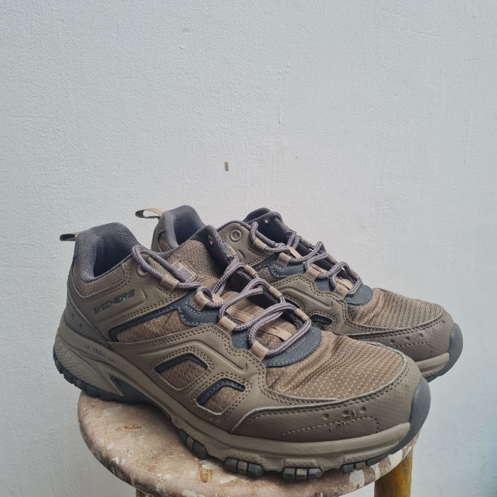 SKECHERS TRAIL