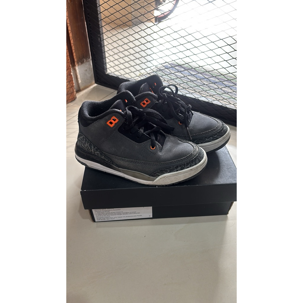 preloved sepatu jordan anak original
