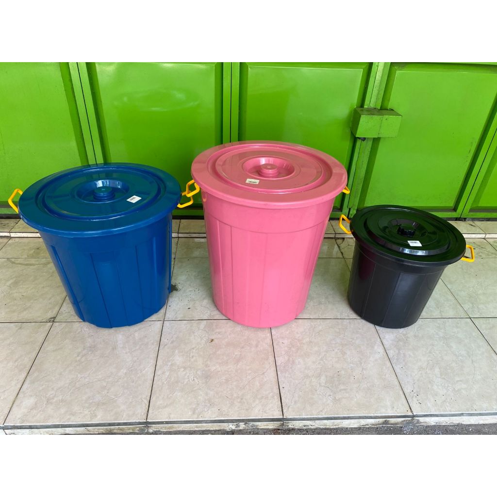 Ember Plastik Tutup Ukuran Jumbo / Ember Air / Ember Hitam