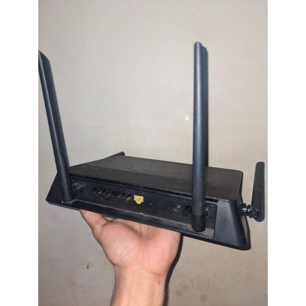 D-Link dir 878 Router OS ( RB750gr3 )