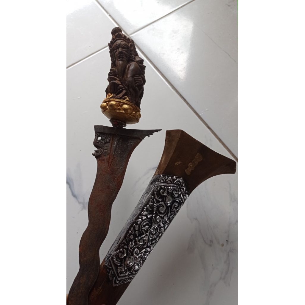 keris Bali pamor kulit semangka panjang bilah 37cm