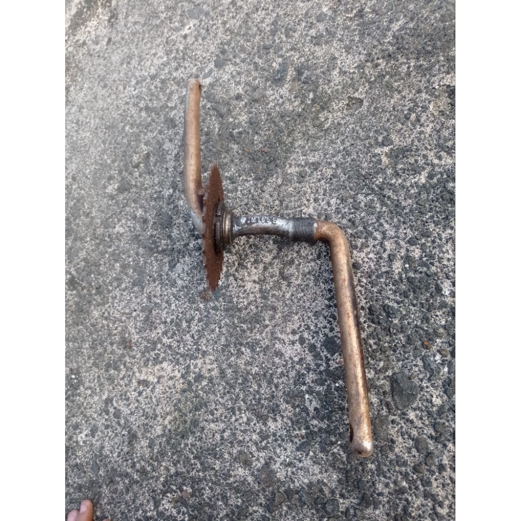 Crank arm sepeda bmx merk jm 165 e gigi 28 antiq
