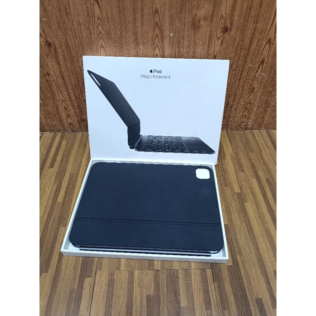 Apple Magic Keyboard iPad Pro M4 / M5 11 inch Second iBox Mulus Fullset Original Murah