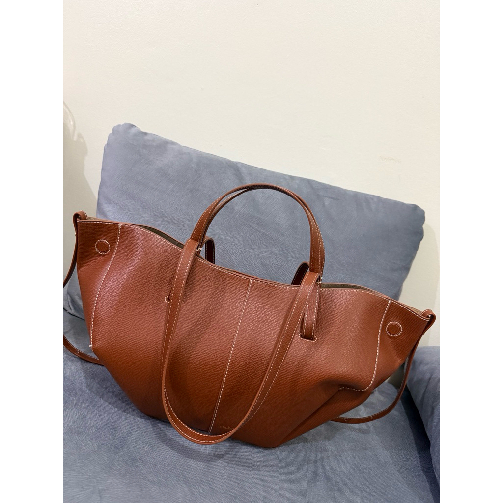 BACKPACK ransel GUESS original CYME reguler Cognac GOY Tote Bag