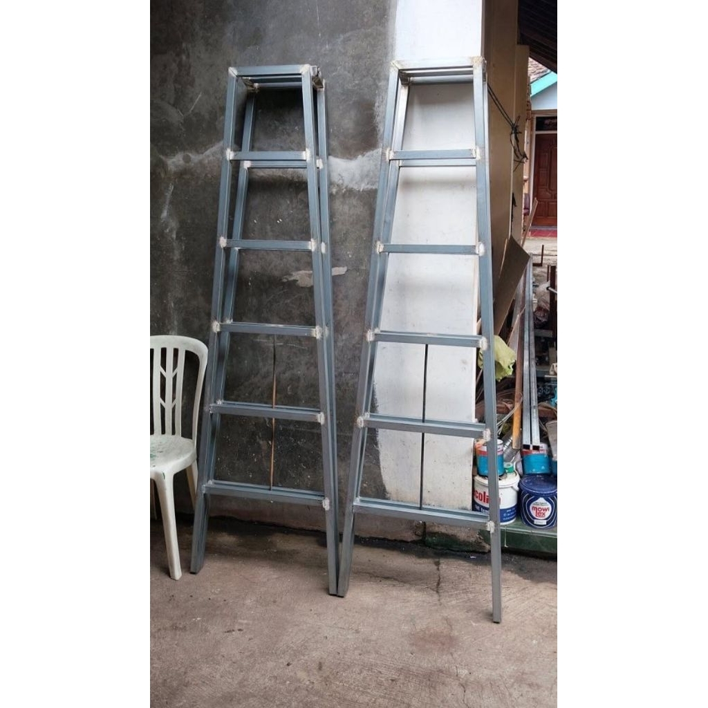 Tangga lipat bahan besi holo 3x3 galvanis tebal
