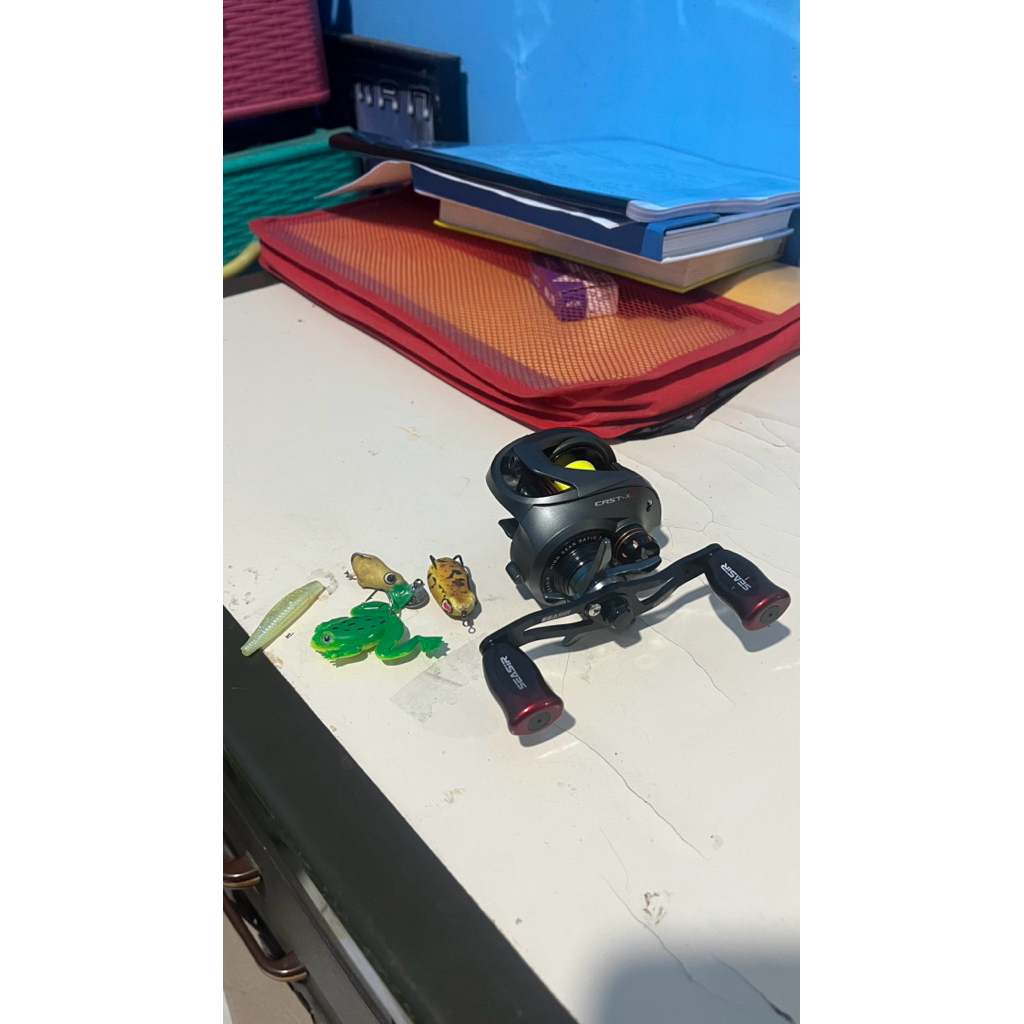 Reel Baitcasting Seasir Castx2 (Second) ,free lure