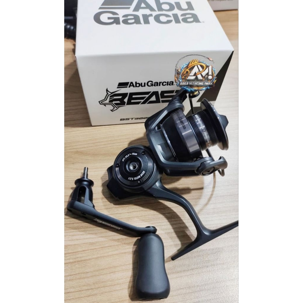 Reel ABU GARCIA REVO BEAST 3000 - Spinning Ratio 5.2:1