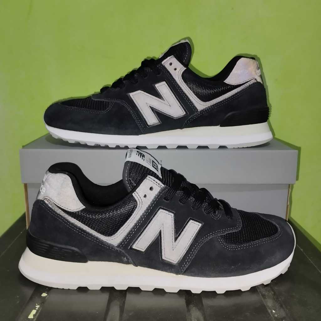 Sepatu Sport Fashion Pria NB 574 Classic Black White Original Nyaman