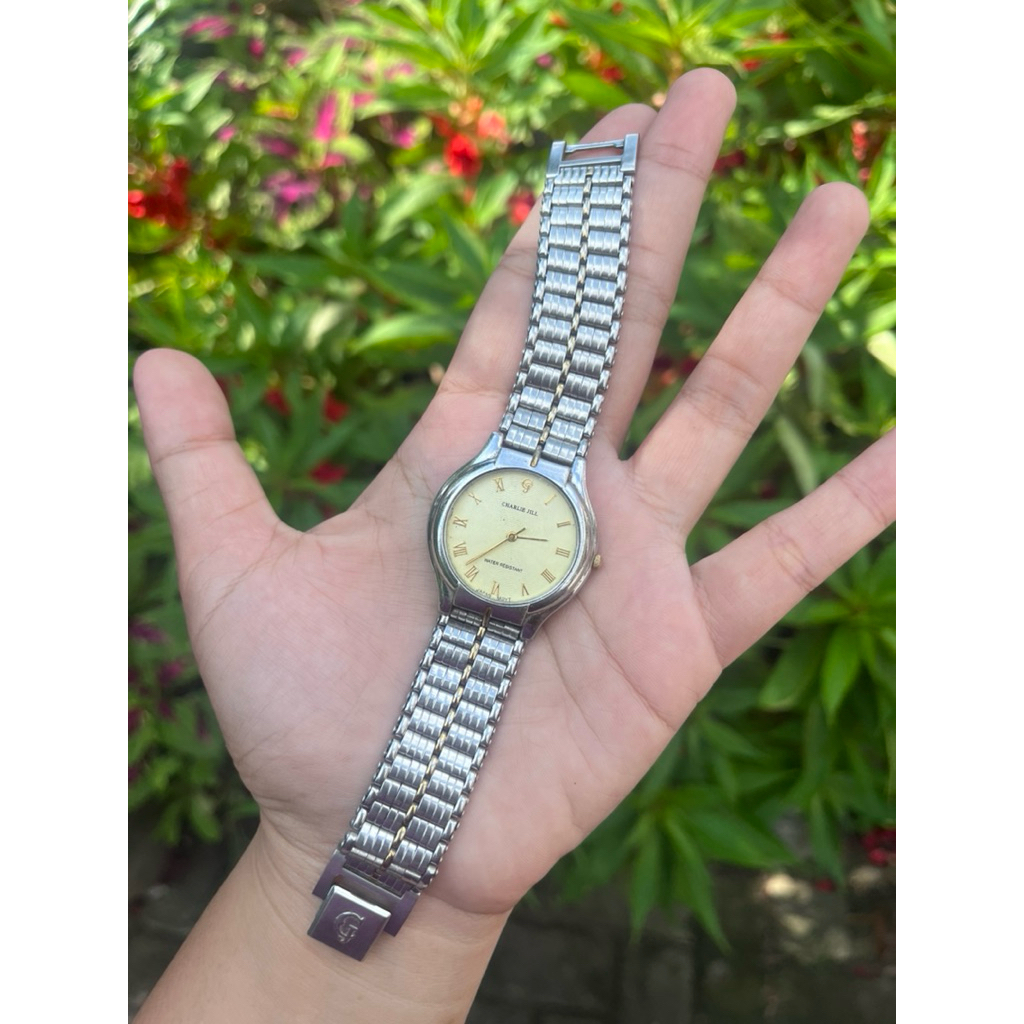 jam tangan CJ