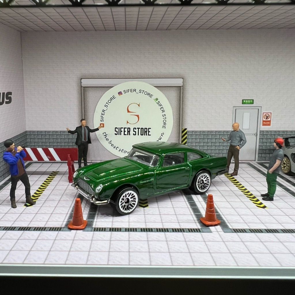 HOT WHEELS ASTON MARTIN 1963 DB5
