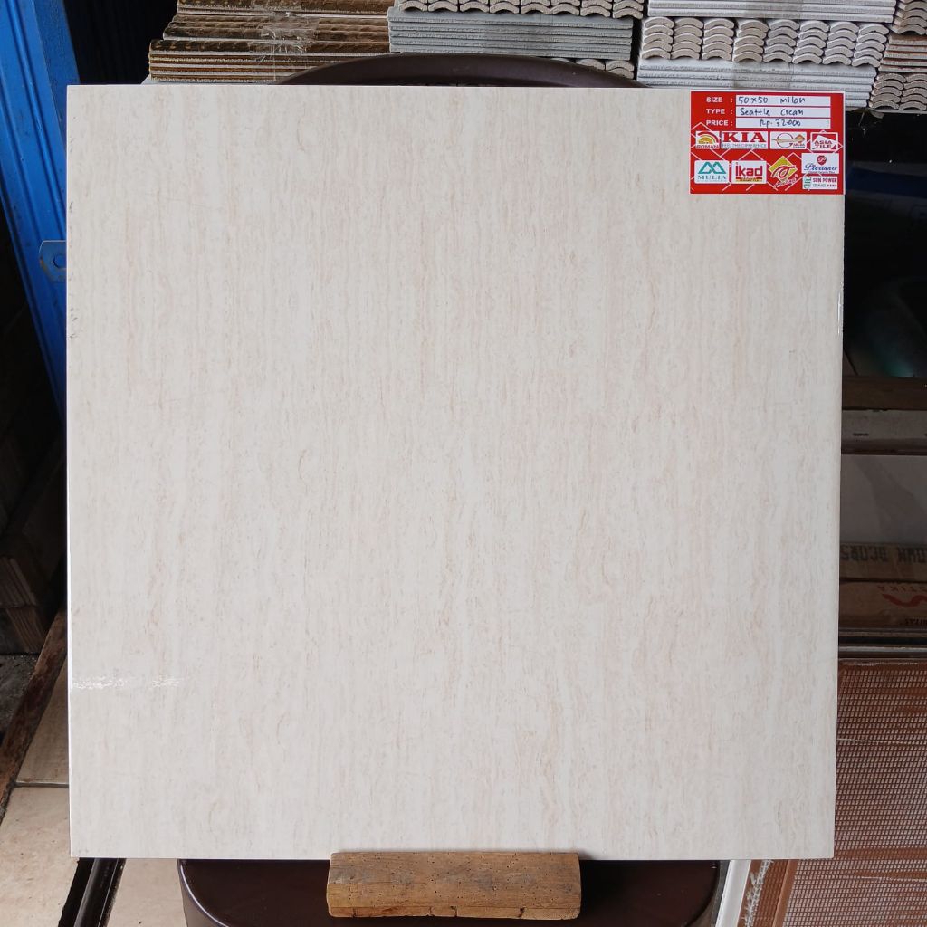 Keramik 50x50 Milan Seatle Cream