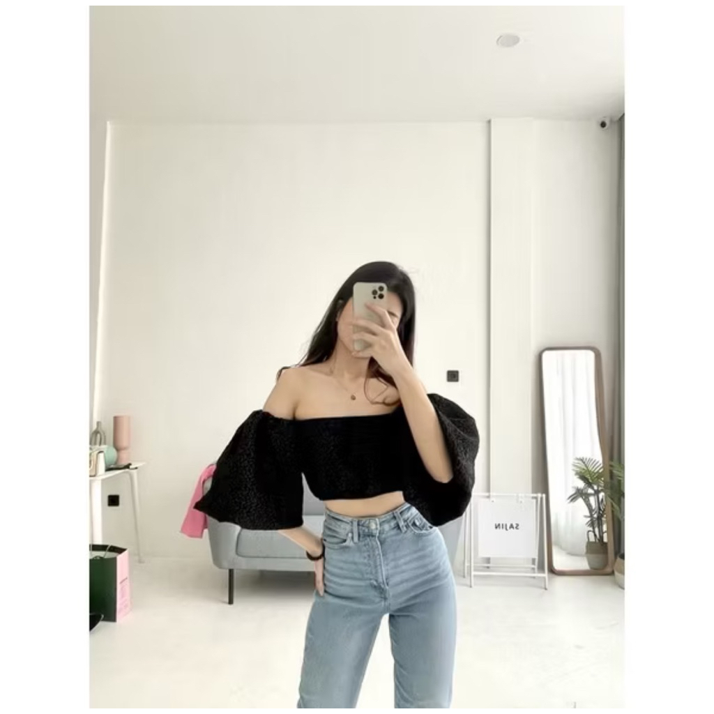 odette sabrina top