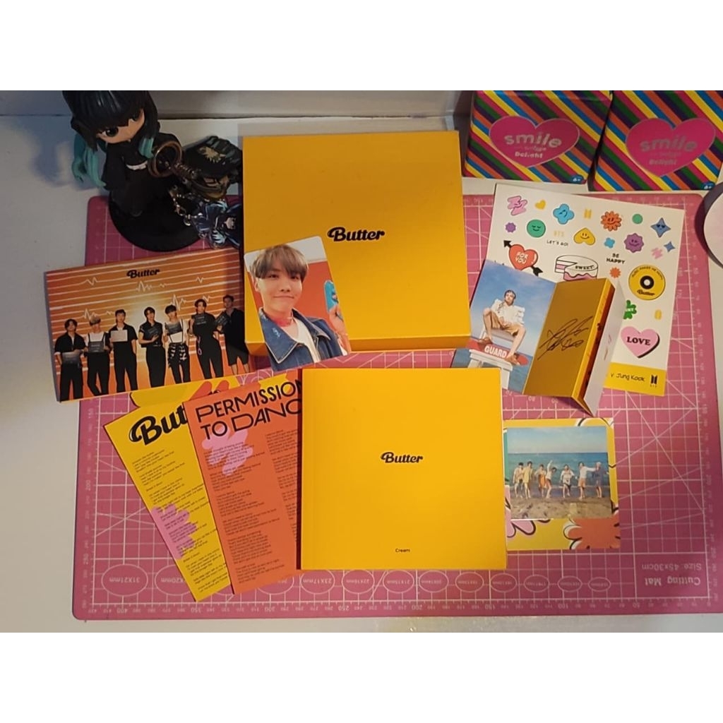 Preloved  Album BTS Unselead
