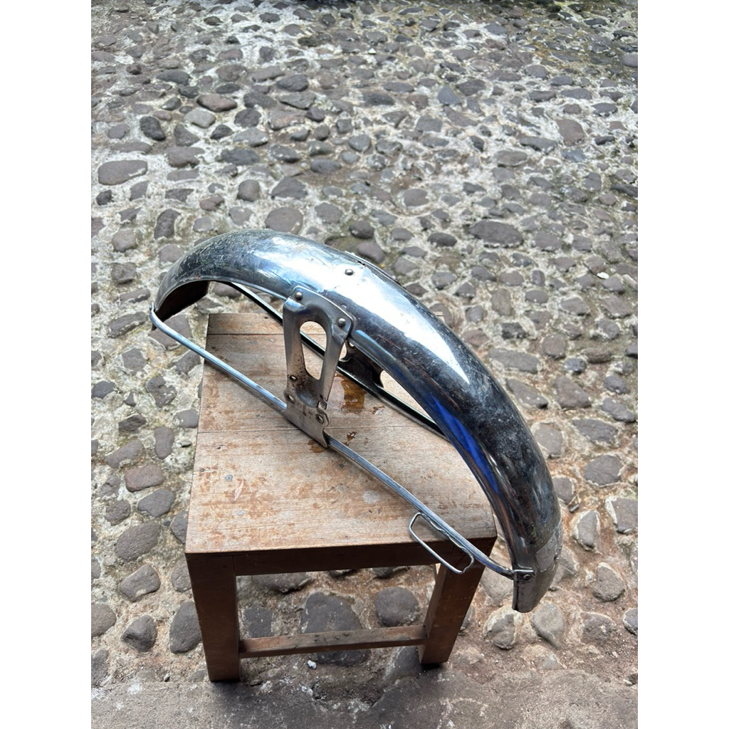 slebor depan honda cb100 cb125 s90 original