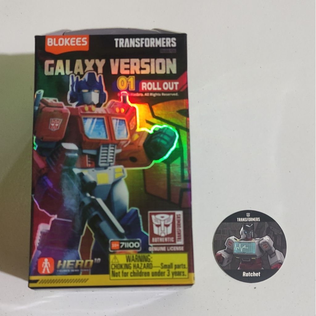 TRANSFORMERS GALAXY VERSION 01 RATCHET