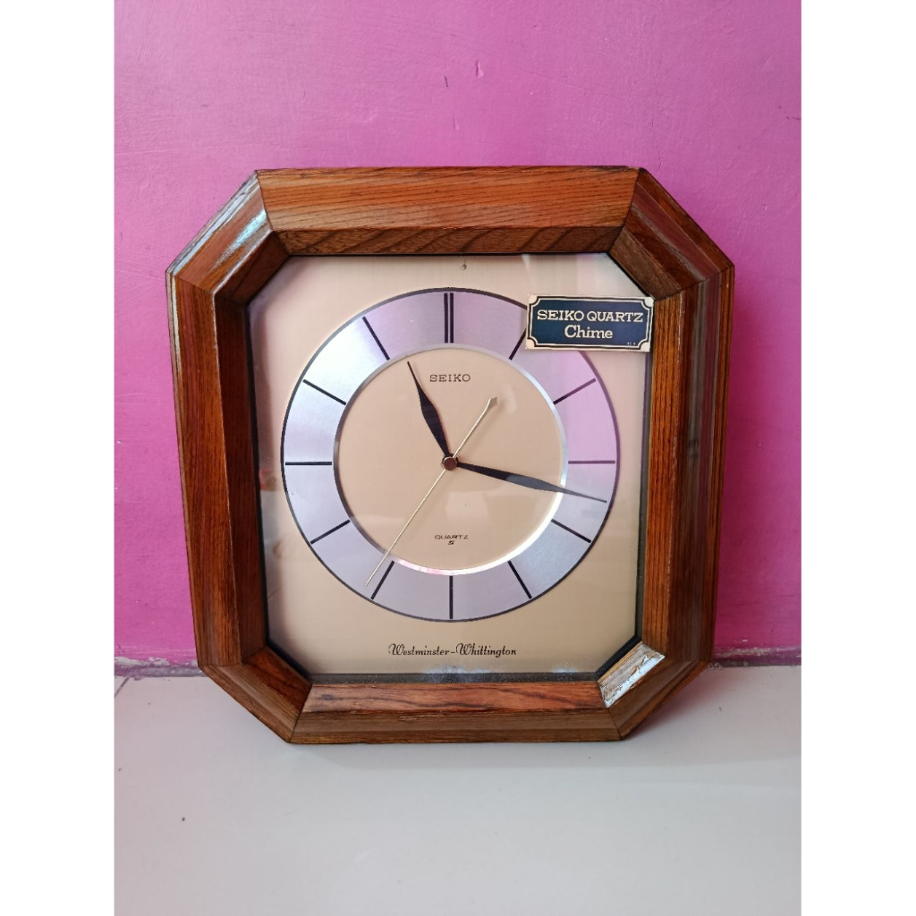 jam dinding melodi kayu seiko