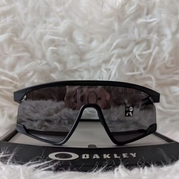 Kacamata Original Oakley BXTR Matte Black w/ Prizm Black 009280 01 Running Cycling outdoor