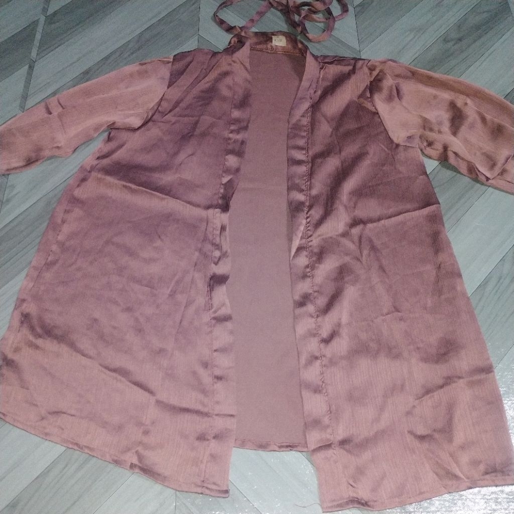 [BARU] Outer Satin/Silk Burgundy Glossy