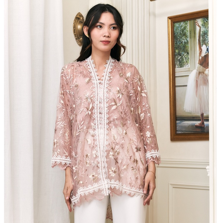 Luxxe Studio Nadha Top