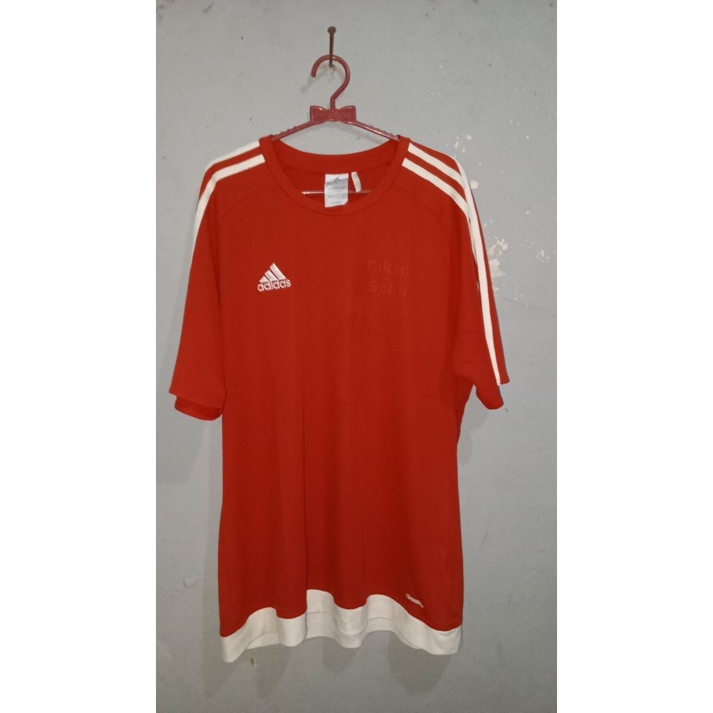 Jersey Adidas bekas