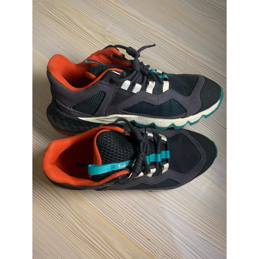 Preloved Timberland Garrison Trail Low Hiker – LIKE NEW full set BOX ORIGINAL