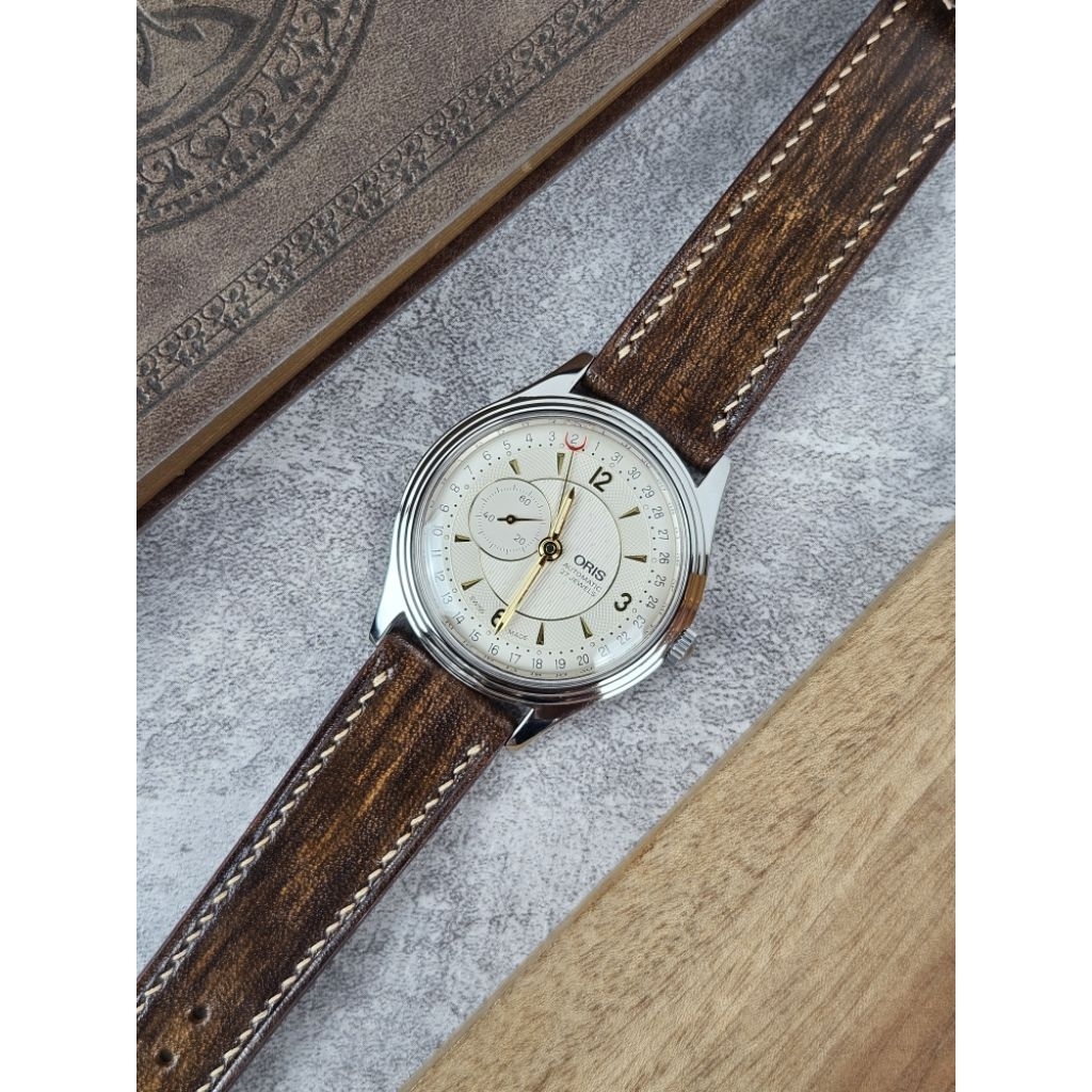 Oris Pointer Date 7461 Small Second
