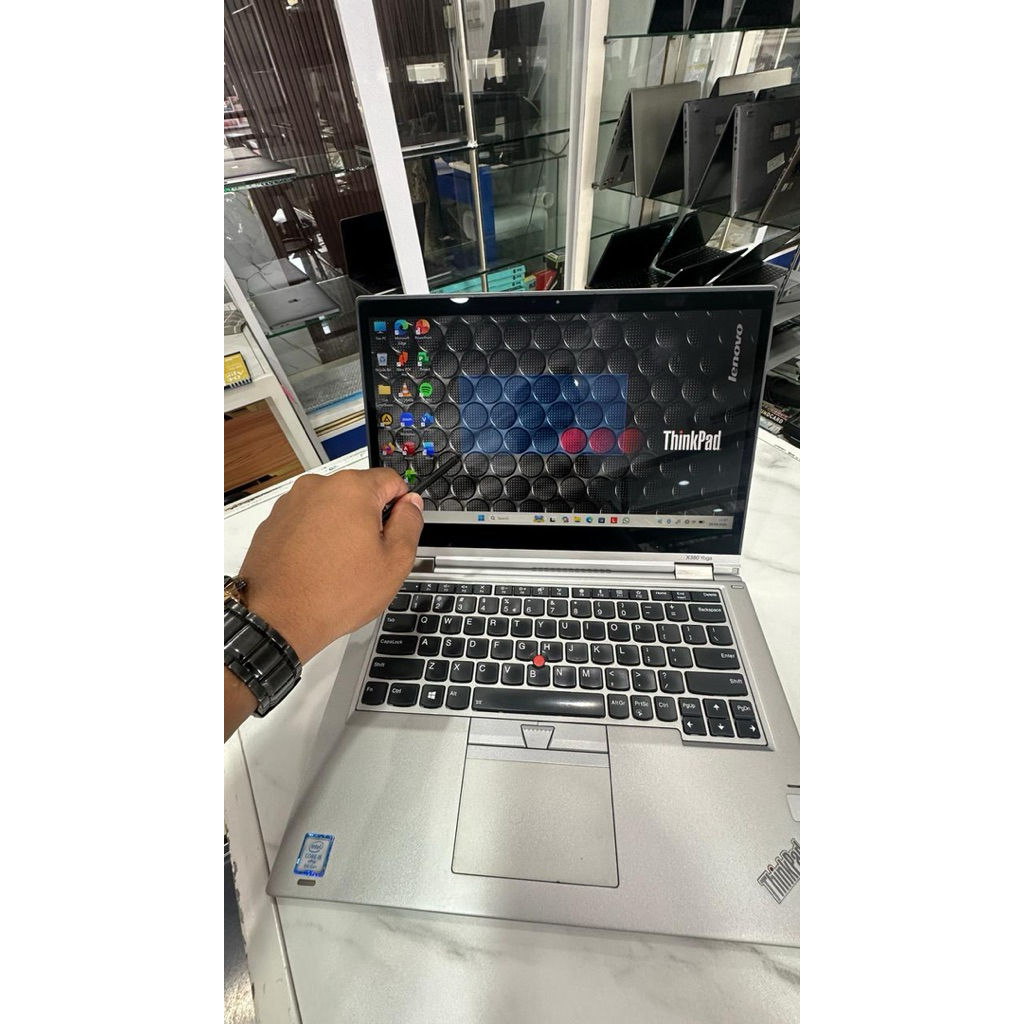 LENOVO YOGA X380 CORE I5 GEN 8 TOUCHSCREEN