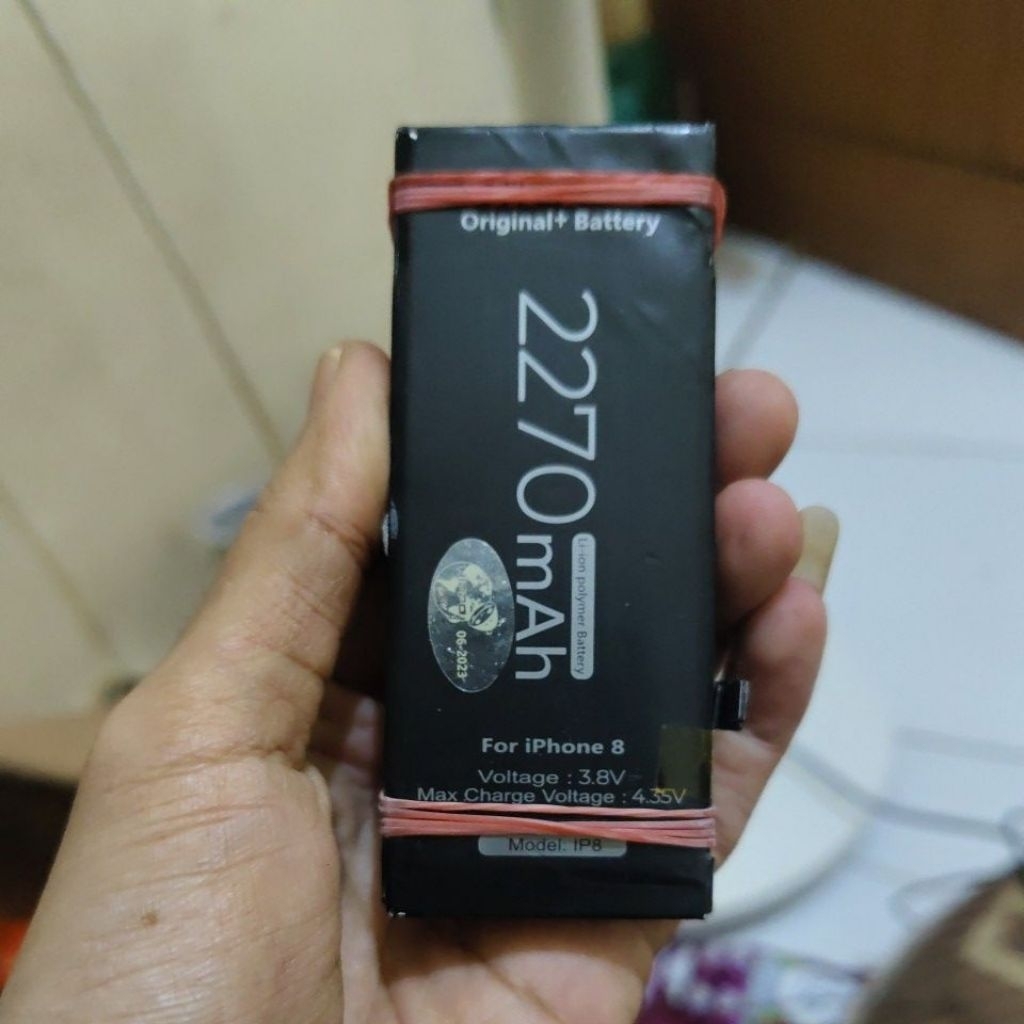 Batre Iphone 8 Bekas