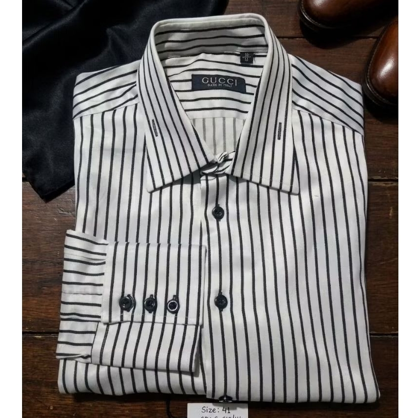 Kemeja Pria Lengan Panjang Gucci – Putih Garis