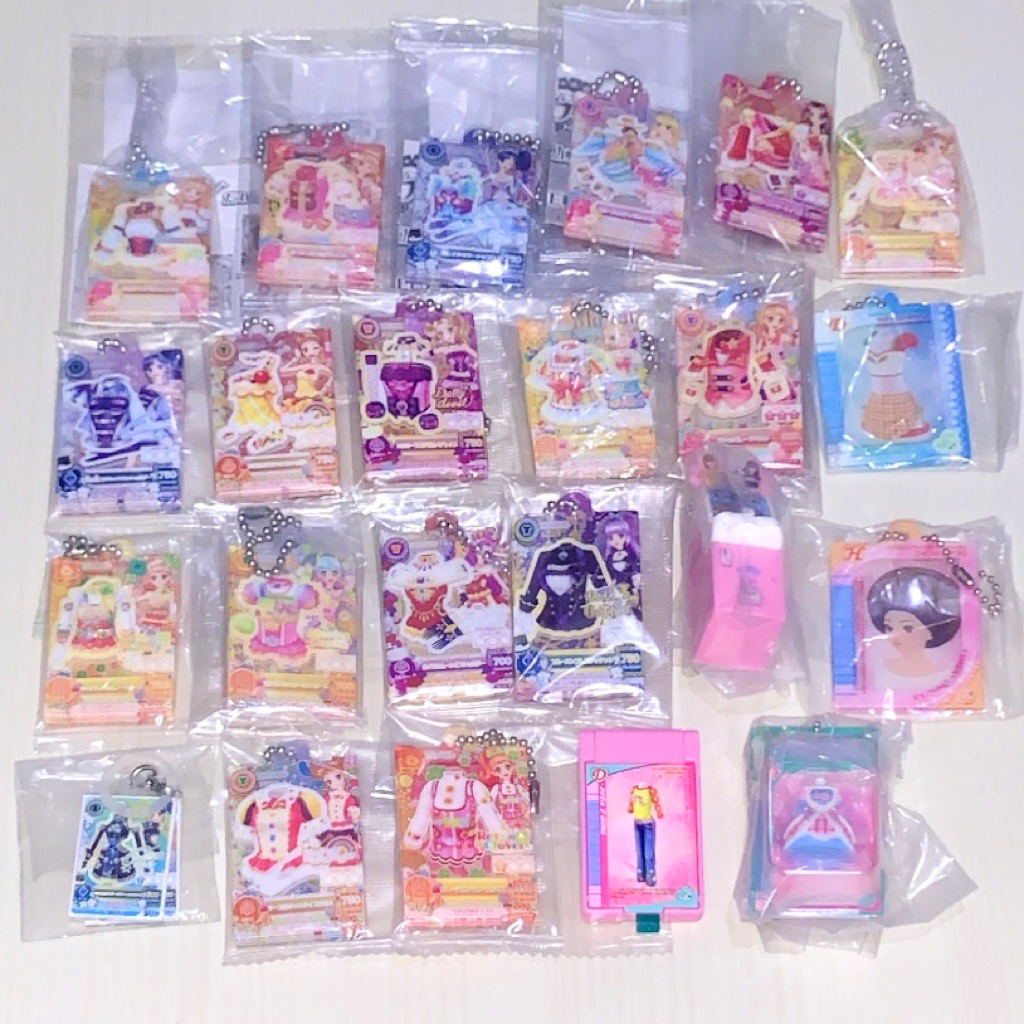 Aikatsu card kartu gacha gashapon premium love and berry keychain ichigo akari aoi sumire otome ran 
