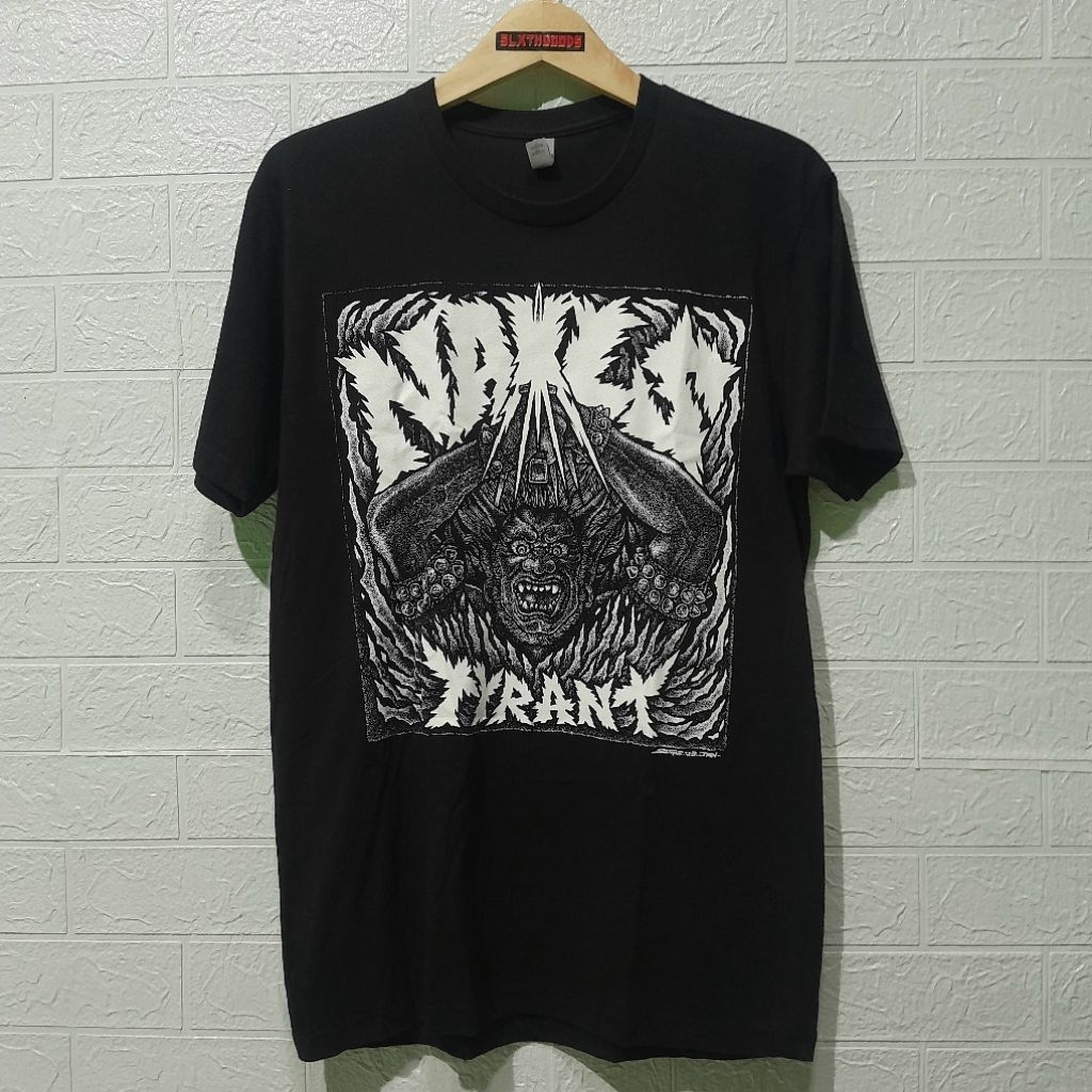 Nails - Tyrant