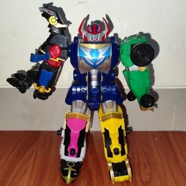 Mainan Robot DX Gozyujin Gozyuzin Q Rex Megazord Super Megaforce Gokaiger Zord