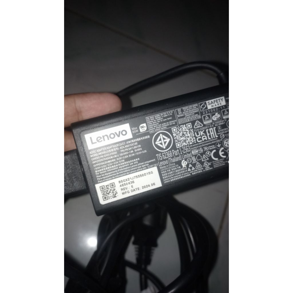 Charger laptop Lennovo