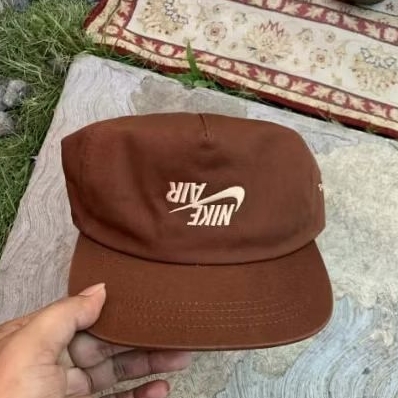 Nike air x Cactus Jack Cap Brown colour