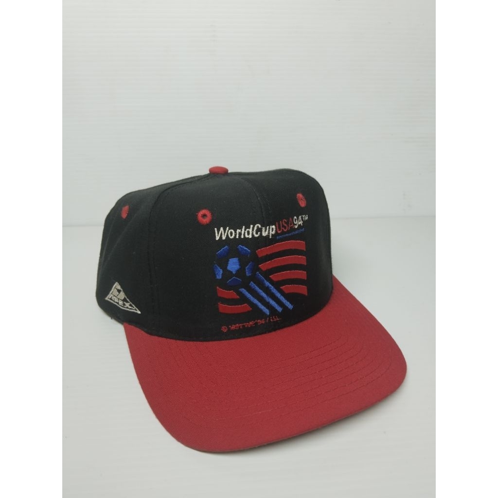 topi word cup topi apex one
