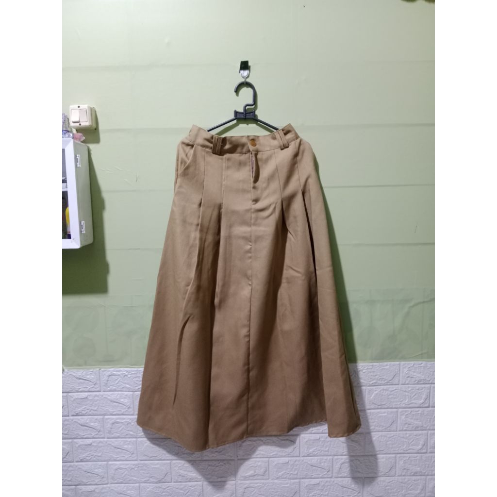 Preloved Rok Coklat