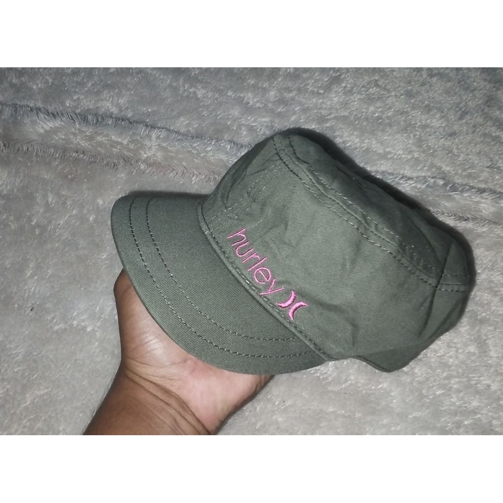 Topi Komando Hurley Visor Pendek Setelan Second
