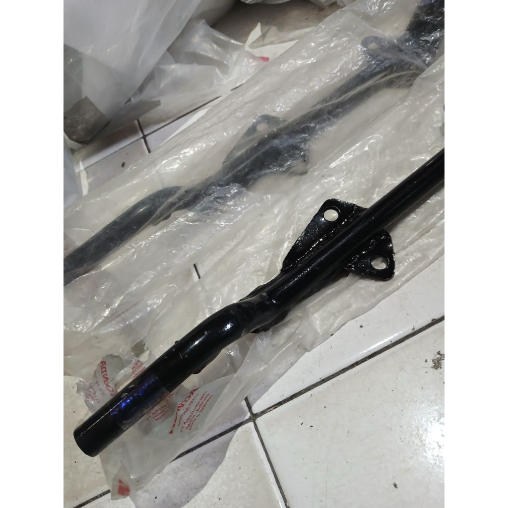 50610 KEH 930 FOOTSTEP MEGAPRO LAMA HIU ORIGINAL AHM