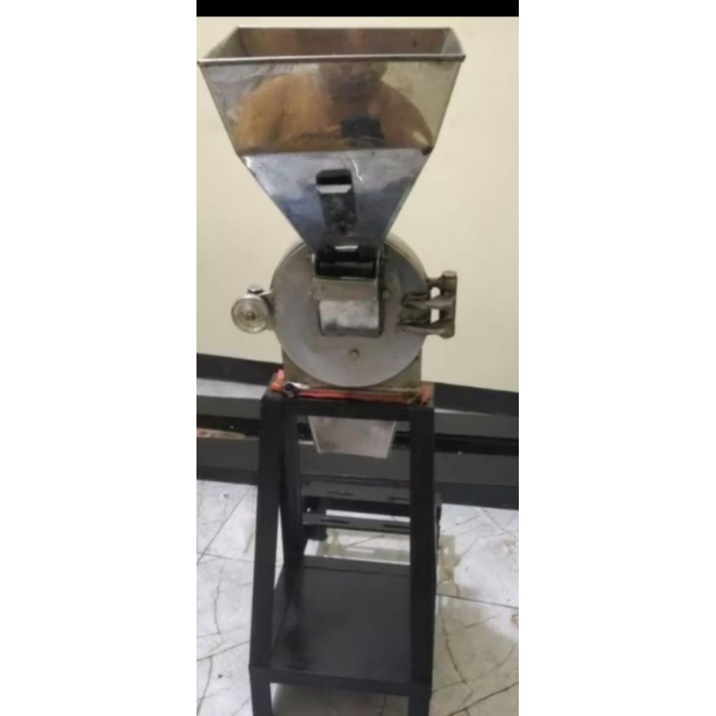 Mesin gilingan kopi, daun teh, daun jati, kumis kucing dll