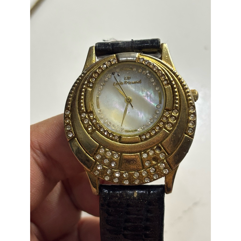 JAM TANGAN LOUIS DIAMOND