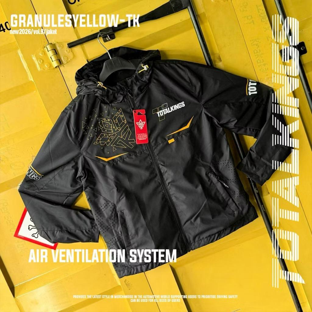 JAKET TOTAL KINGS GRANULES YELLOW VOL 9 2K26