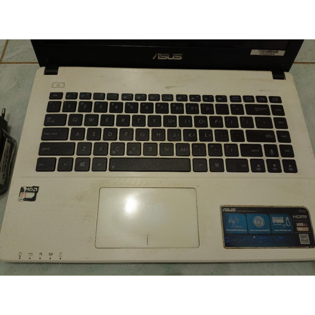 Laptop Asus X452E RAM 2 GB